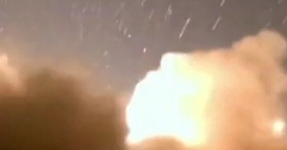 Fiveo1 News Feed – Breaking Update  🔴 Iran releases missile launch footage, claims week-long strikes on Israel Iran’s military has published video of missiles fired at Israel, calling the barrage “the beginning of a full week of continuous strikes.” The IDF confirmed it hit military targets in western and central Iran but gave no damage details. Former President Trump urged Israel not to retaliate, saying he planned to call Netanyahu immediately. This marks the first time Iran has directly launched such an extended assault on Israeli territory.  — Developing. Stay with Fiveo1 for updates.