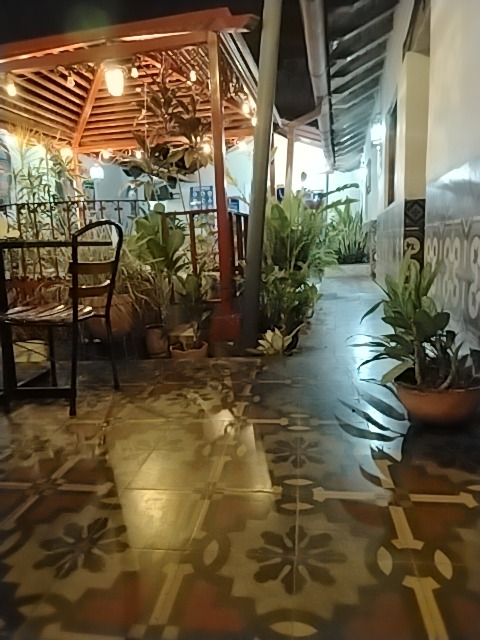 @6/20/2026, 9:41:46 PM - 3ra Calle Nor Este